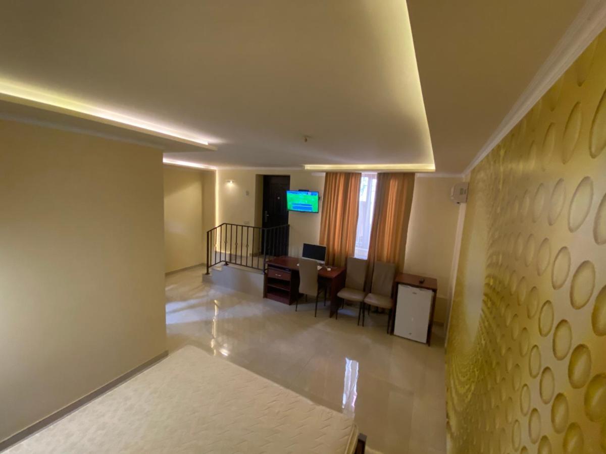 Your Home Ереван Экстерьер фото
