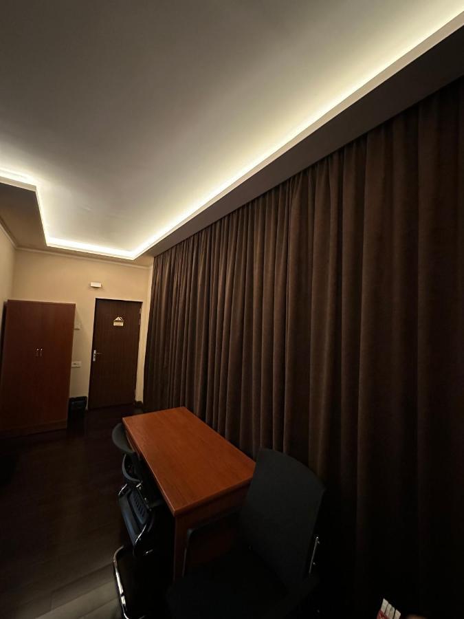 Your Home Ереван Экстерьер фото