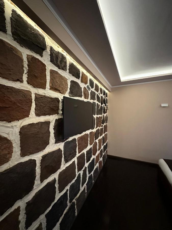 Your Home Ереван Экстерьер фото